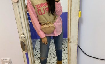 Lola Cherry boca arriba